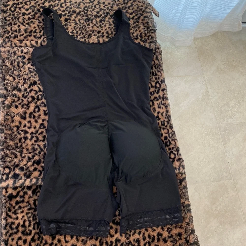 NWT Meryos Chic Black Shapewear   Bodysuit - Picture 4 of 13